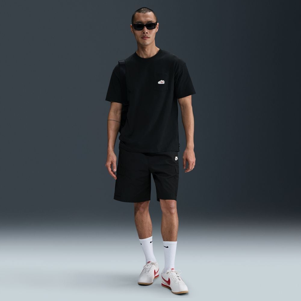 U NSW TEE M90 SNKR PTCH PKT 2