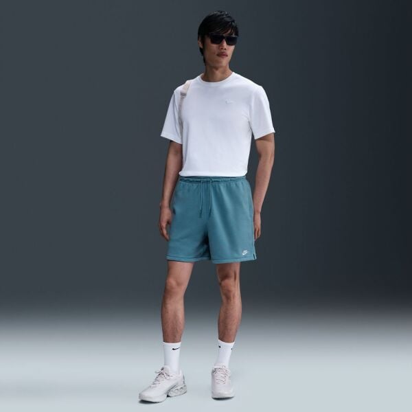 M NK CLUB FLOW FT SHORT