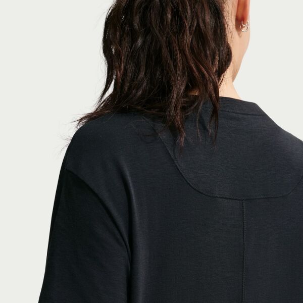 W NK ONE RELAXED DF SS TOP