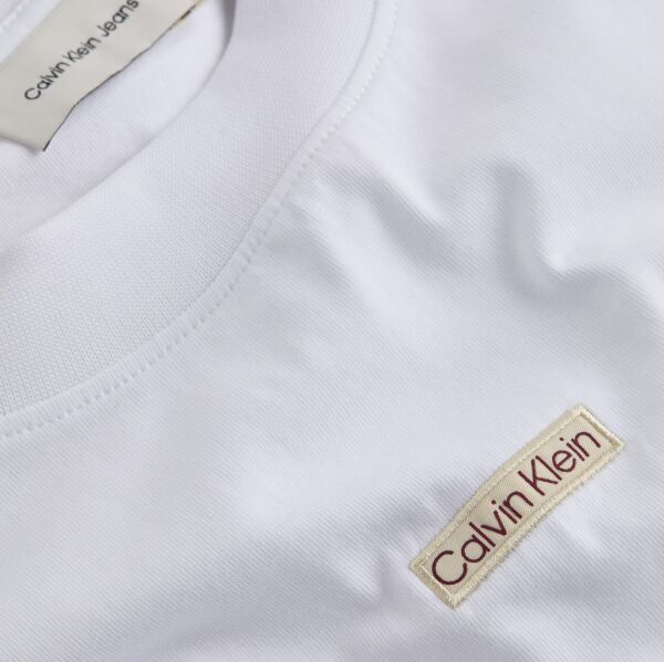 PLACED INSTITUTIONAL BF TEE