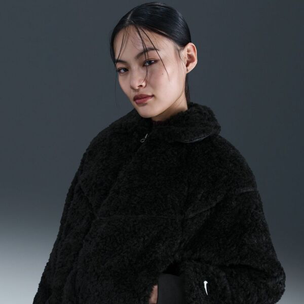 W NSW ESSNTL FUR BMR JKT