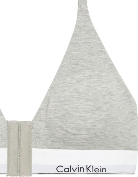 LIGHTLY LINED TRIANGLE