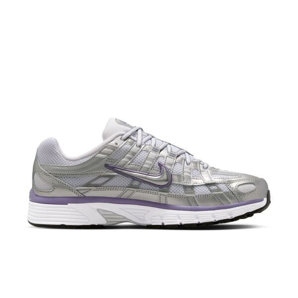W NIKE P-6000