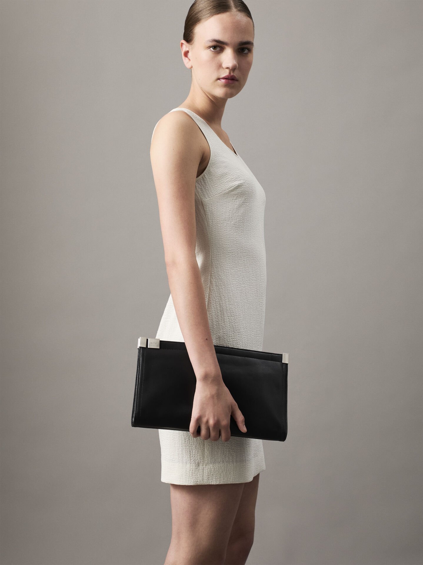 CK NARRATE OVERSIZED CLUTCH