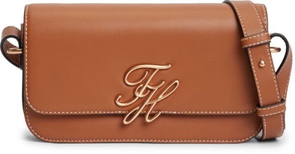 TH SCRIPT FLAP CROSSOVER