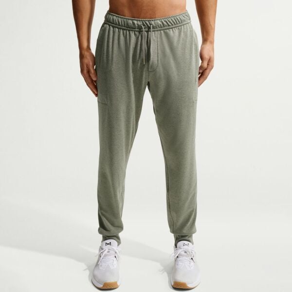 M NK DF UV PRMRY NANO JOGGER