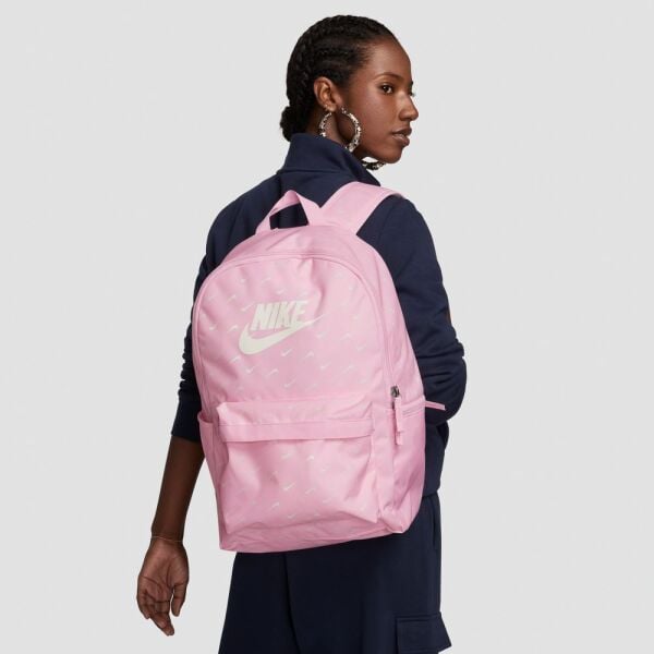 NK HERITAGE BKPK - SWOOSH DROP