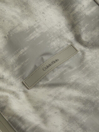 TECHNICAL NON-QUILT JACKET AOP