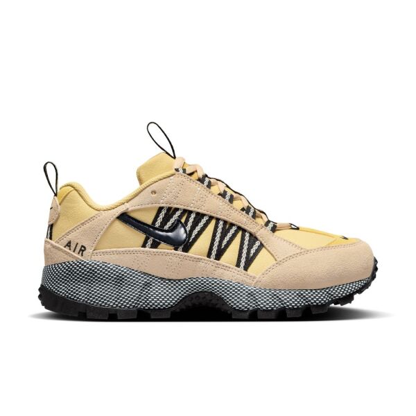 W NIKE AIR HUMARA