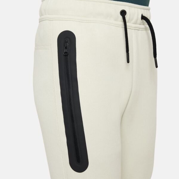 B NSW TECH FLC PANT