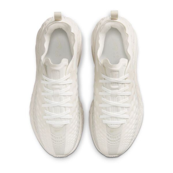 NIKE AVA EDGE