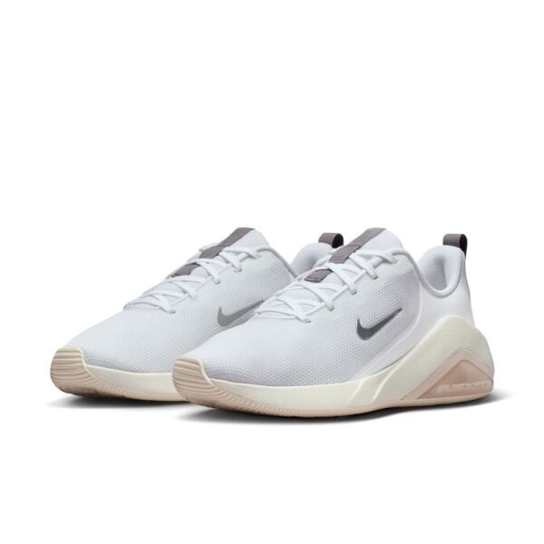 W NIKE AIR ZOOM BELLA 7
