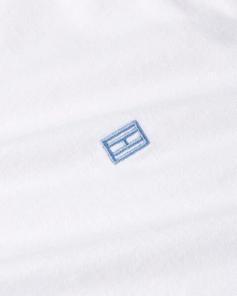 REG CONTRAST FLAG SS TEE