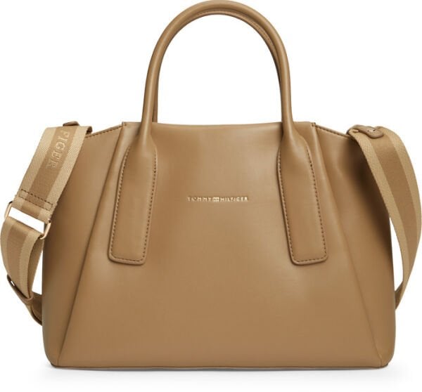 TH ESSENTIAL SATCHEL