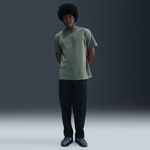 M NSW PREM ESSNTL SUST TEE