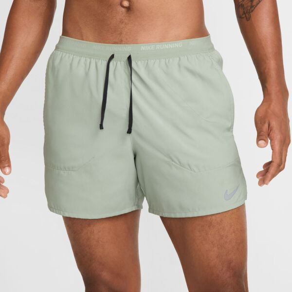 M NK DF STRIDE 5IN BF SHRT