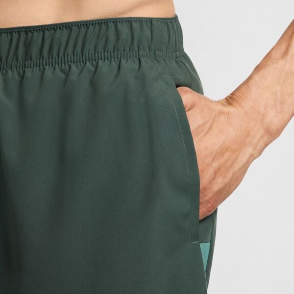 M NK DF CHALLENGER 7BF SHORT