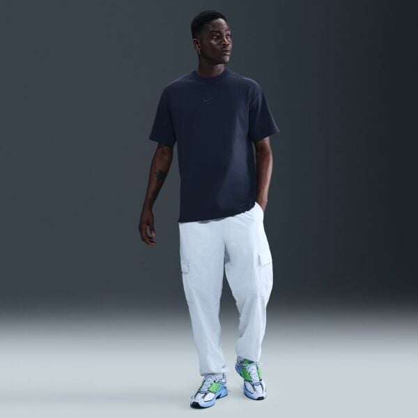 M NSW PREM ESSNTL SUST TEE