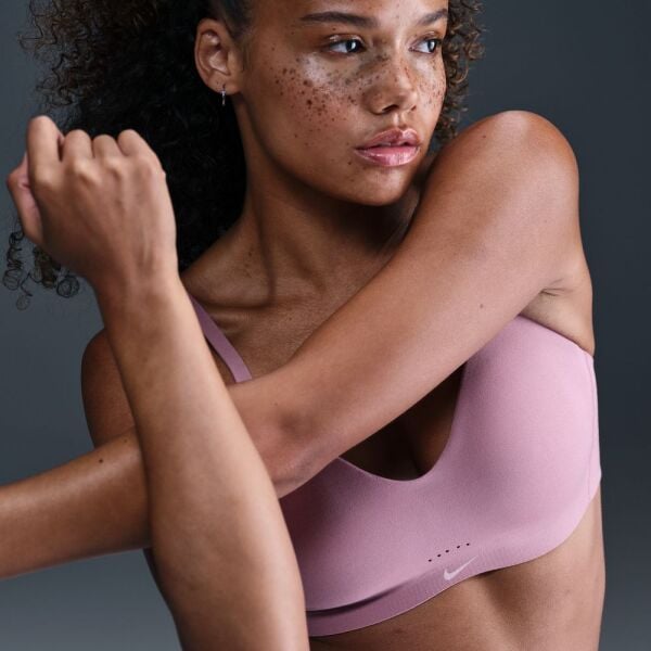 W NK ALATE MINIMALIST LS BRA