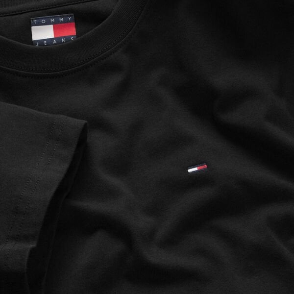 TJM REG SFLAG SS TEE EXT