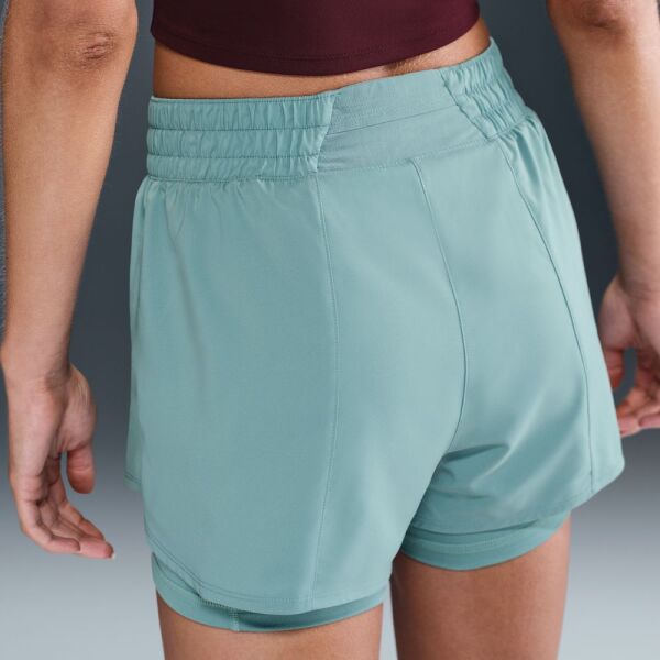 W NK ONE DF HR 3IN 2N1 SHORT