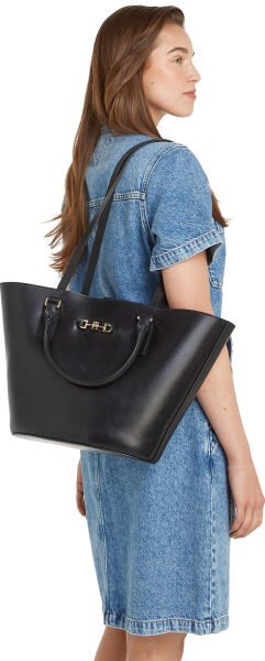 HERITAGE LEATHER TOTE