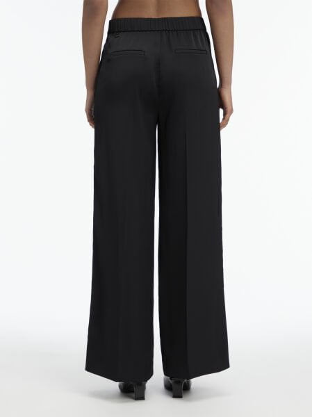 TECH SATIN STRAIGHT LEG PANT