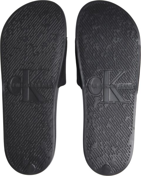 SLIDE MONOGRAM