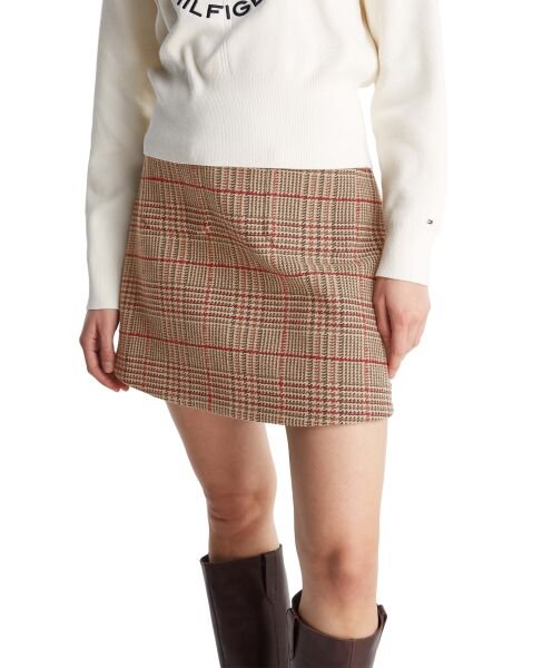 SEASONAL TEXTURE MINI SKIRT