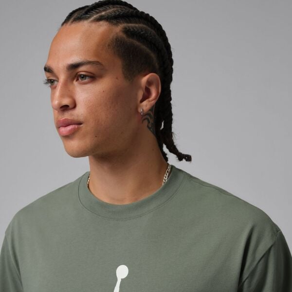 M J BRK ESS 85 GFX SS CRW