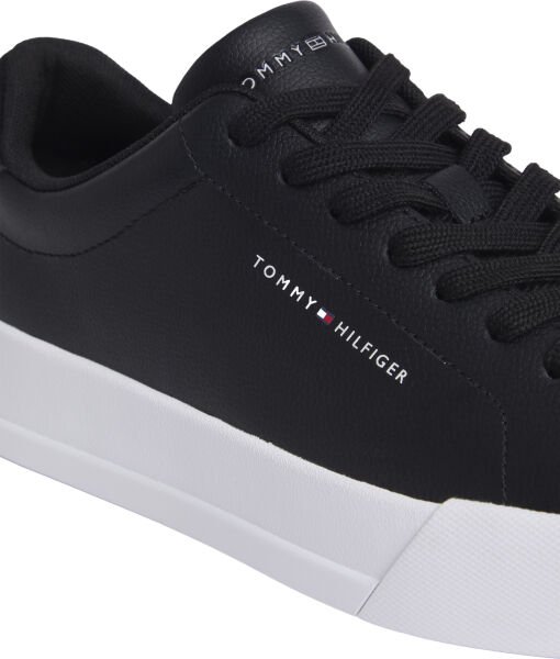 TH COURT LTH DETAIL ESS