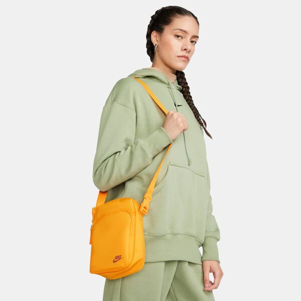 NK HERITAGE CROSSBODY