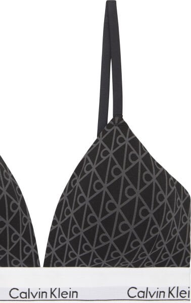 LIGHTLY LINED TRIANGLE