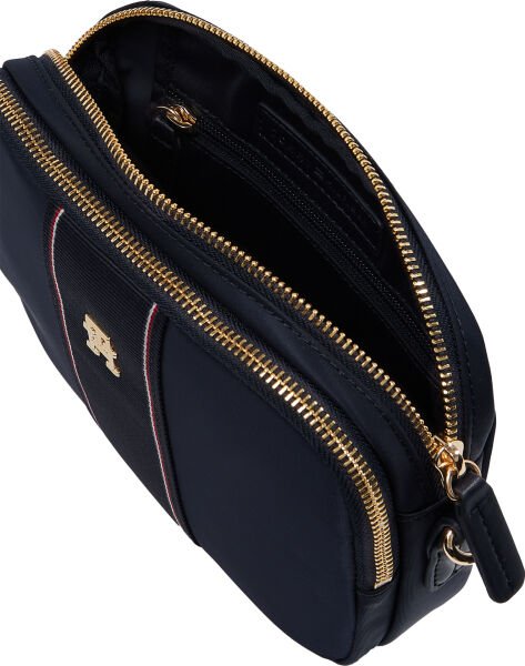 POPPY CAMERA BAG CORP