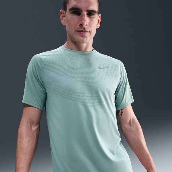 M NK DFADV STRIDE SS TOP