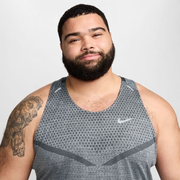 M NK DFADV TECHKNIT ULTRA TANK