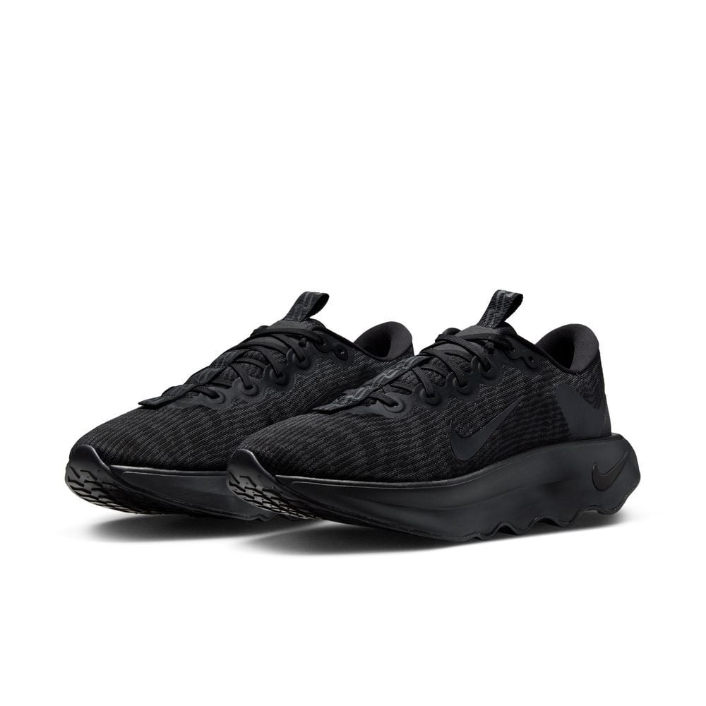 NIKE MOTIVA