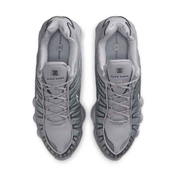 NIKE SHOX TL