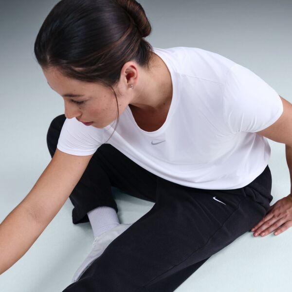 W NK ONE TF MR FL PANT POLAR