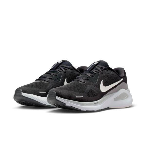 NIKE STRUCTURE 26