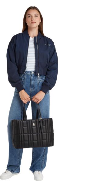 TH FEMININE TOTE