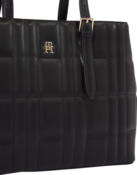TH FEMININE TOTE