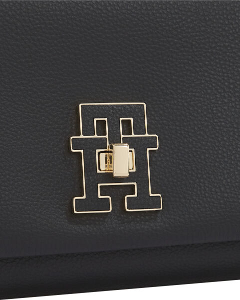 TH MODERN MINI CROSSOVER