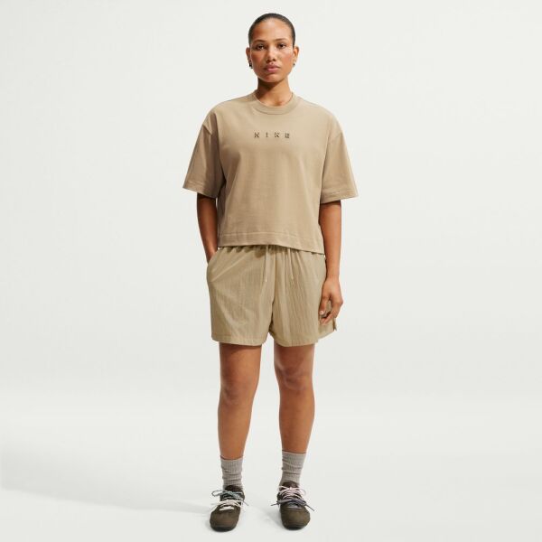 W NSW NK LUXE BXY TEE FA26