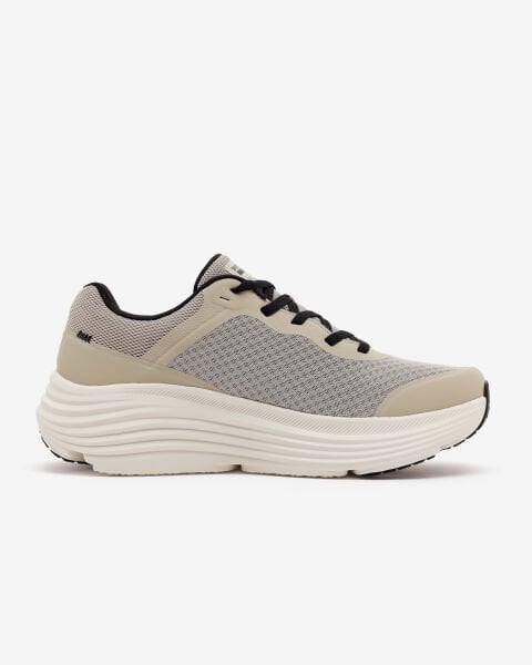 MAX CUSHIONING ENDEAVOUR