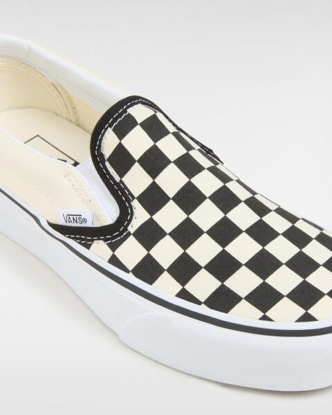 UA Classic Slip-On Platform