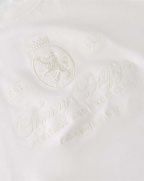 VARSITY CREST RLX SS TEE