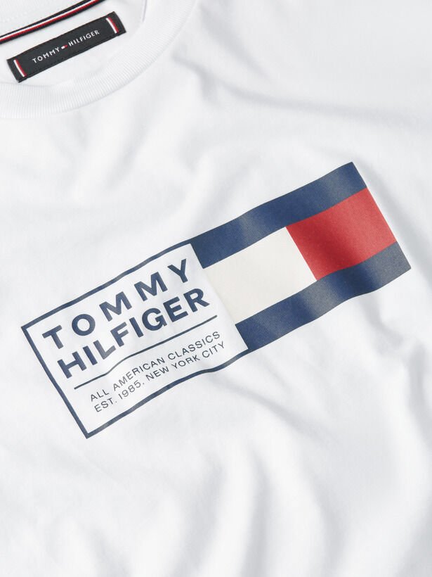 BRAND LOVE TEXT BOX TEE