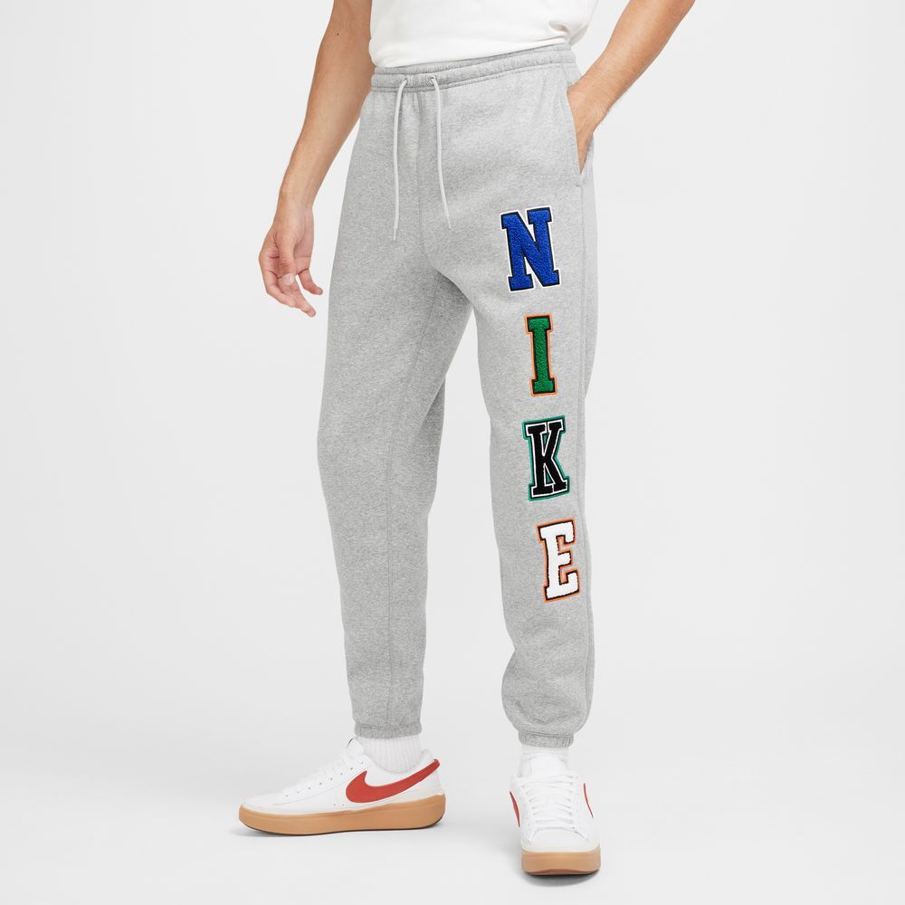 M NK CLUB BB CF PANT LTTRS