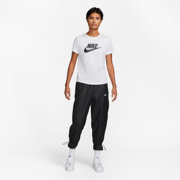 W NSW TEE ESSNTL ICN FTRA